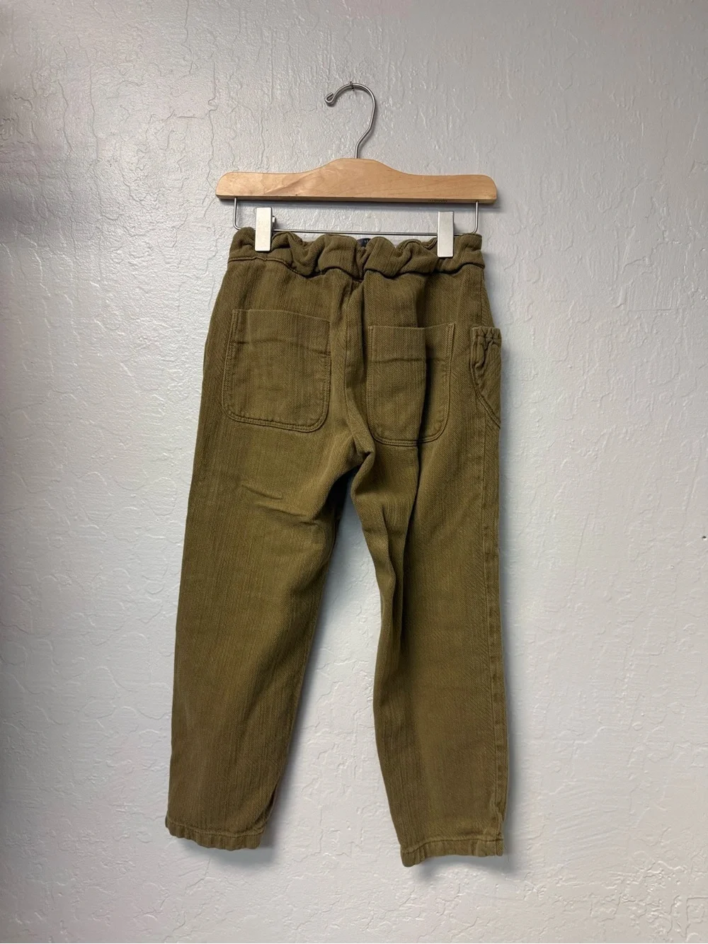 $16 ADD ON zara green pants 9Y‎ joggers jamie kay hanna andersson h&m